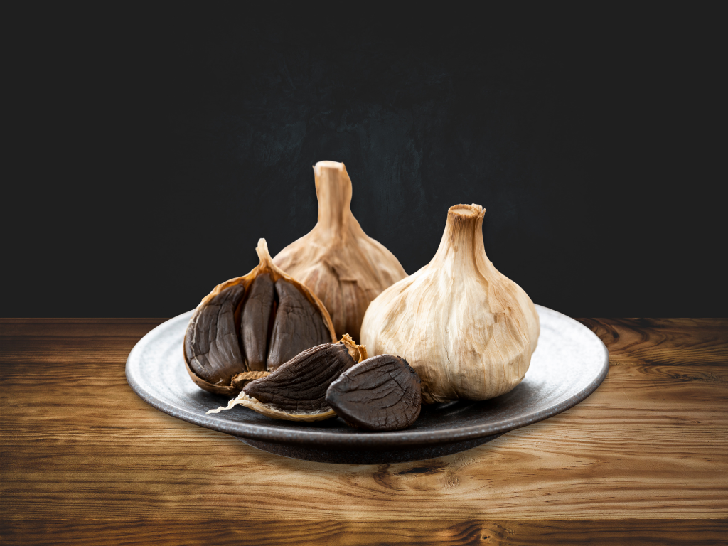 Black Garlic (Whole)